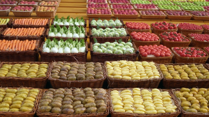 primeur-STE ANASTASIE SUR ISSOLE-min_dish-food-red-produce-market-dessert-927423-pxhere.com